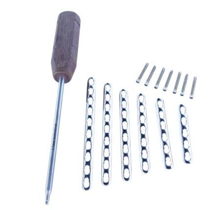3.5mm One Third Tubular Locking Plates with Screws and Screwdriver, 112 Pcs Stainless Steel Set